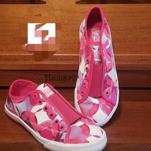 Coach 6.5 slip in sneakers.